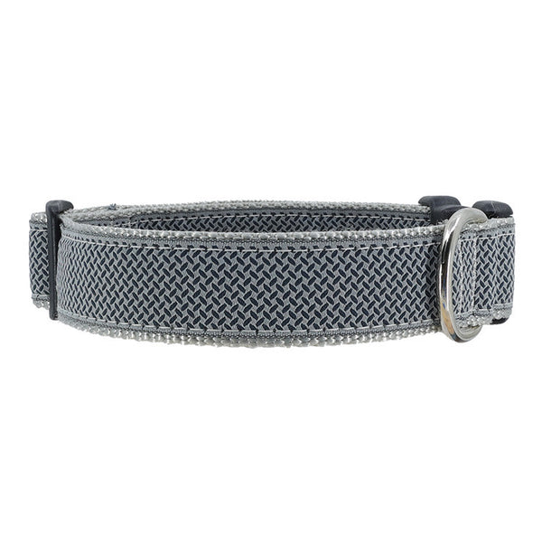 Preston Diamond Plate Collars & Leads